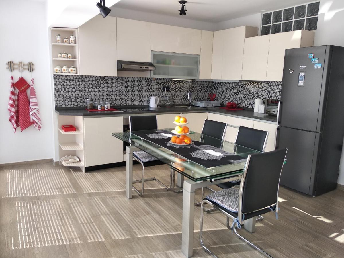 Apartman Angela ริเยกา ภายนอก รูปภาพ